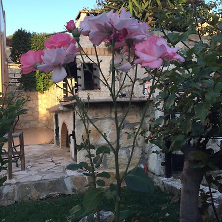 Meliades Villas Agia Marina  Exterior photo