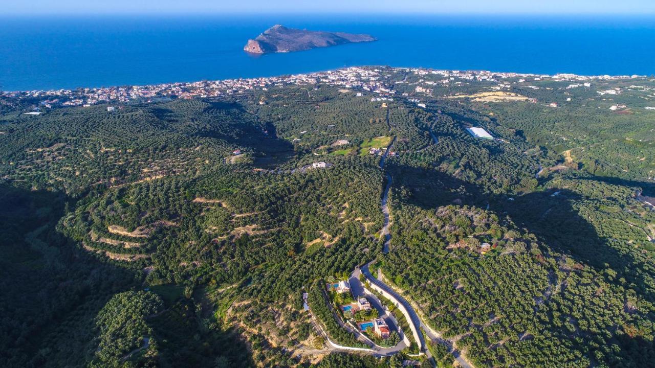 Meliades Villas Agia Marina  Exterior photo