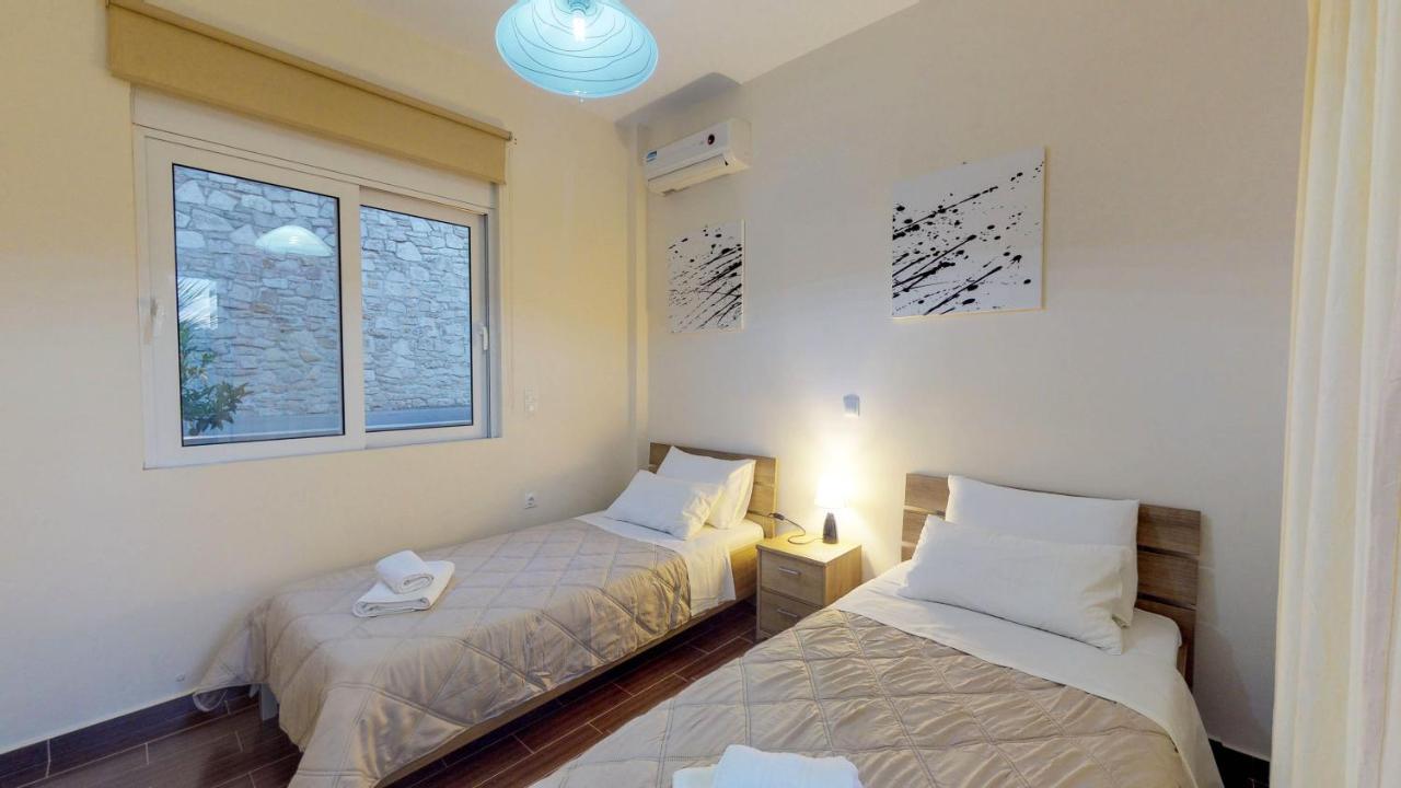Meliades Villas Agia Marina  Exterior photo