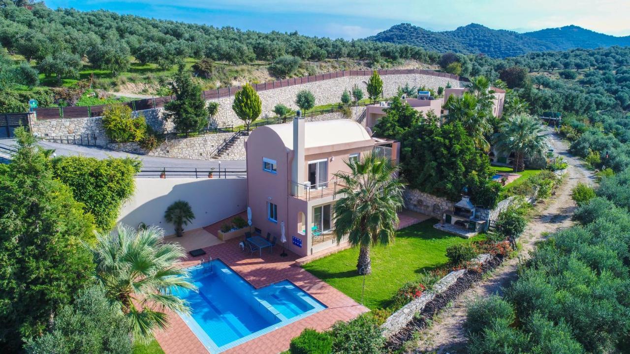 Meliades Villas Agia Marina  Exterior photo
